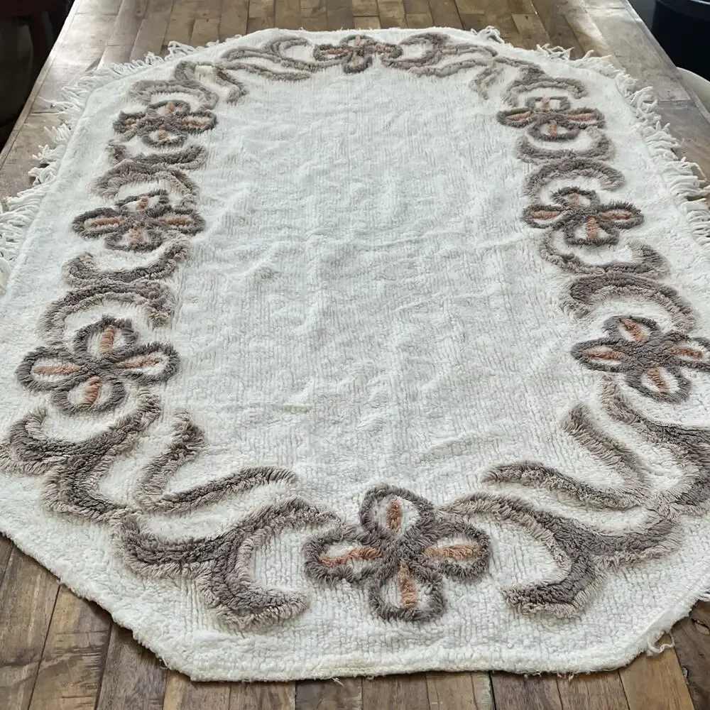 Vintage Chenille Bathroom Rug 51